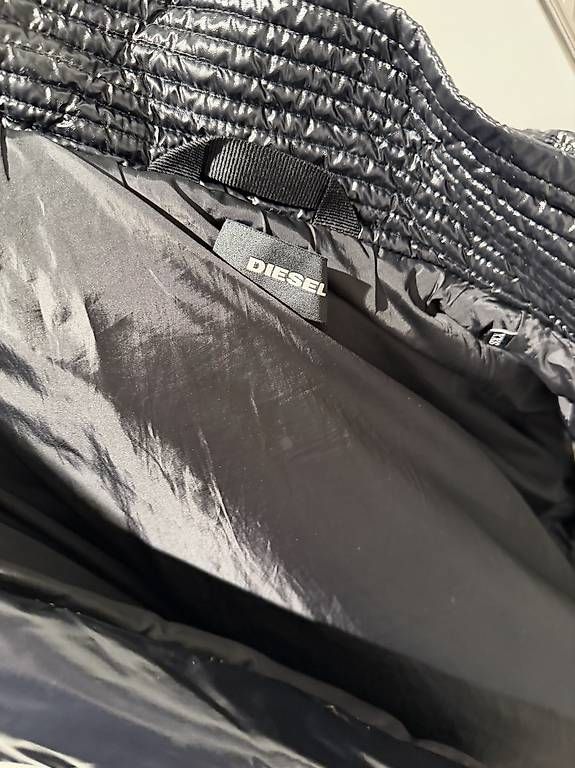 Giacche: Diesel Winterjacke – Usato da Neukirch (Egnach) venduto da ble_rsv6 1