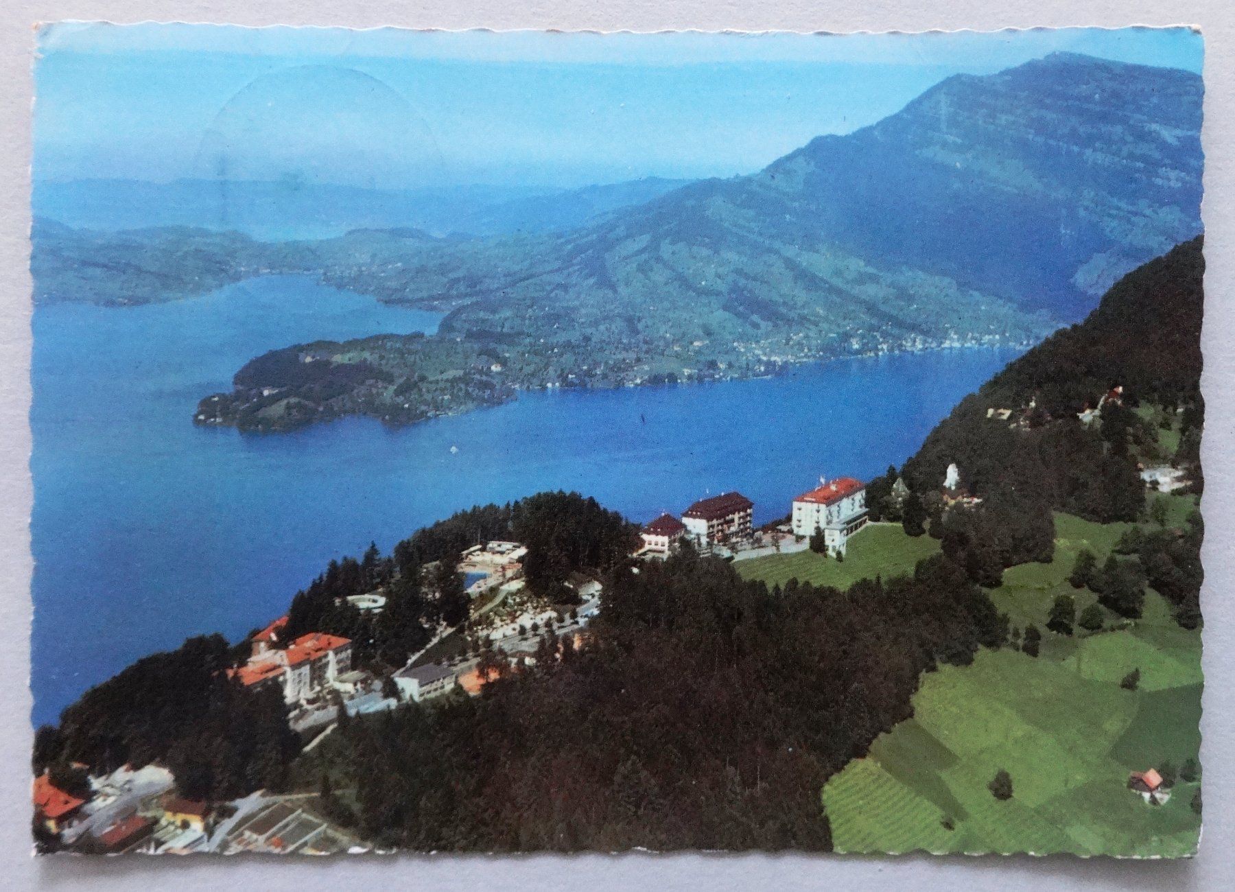 Cartoline postali: Bürgenstock Hotels 900 m ü.M. mit Rigi – Usato da Fétigny venduto da Billy2miny