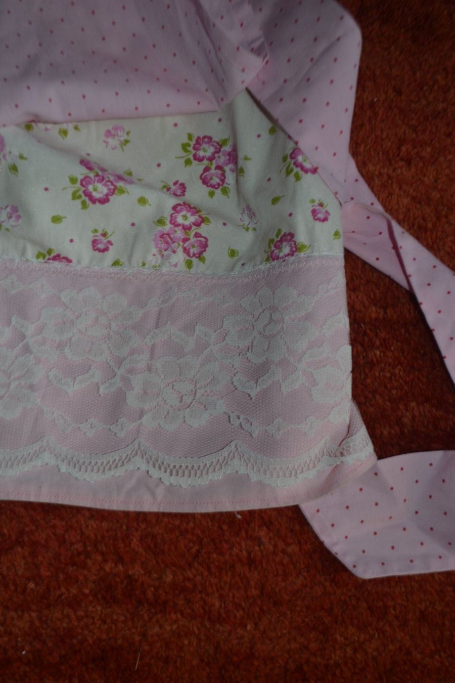 Vestiti: Dirndl Rosa, gr 40, Baumwolle mit Spitzeneinsatz – Usato da Laupen ZH venduto da chefdom 4