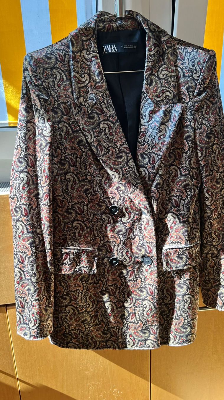 Giacche: Eleganter Zara Blazer Grösse M – Usato da Bonstetten venduto da Swiss4Sale