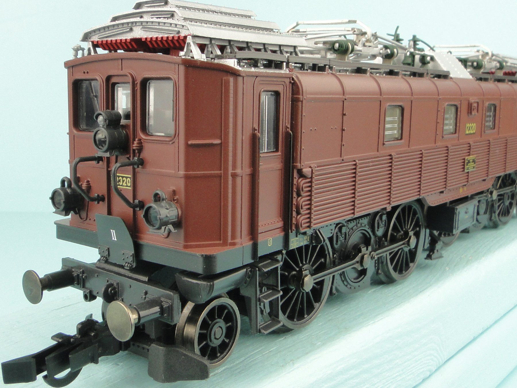 Roco Modellini di ferrovie: Roco 4191B SBB Be 4/6 braun – Usato da Bülach venduto da Albitrain 3
