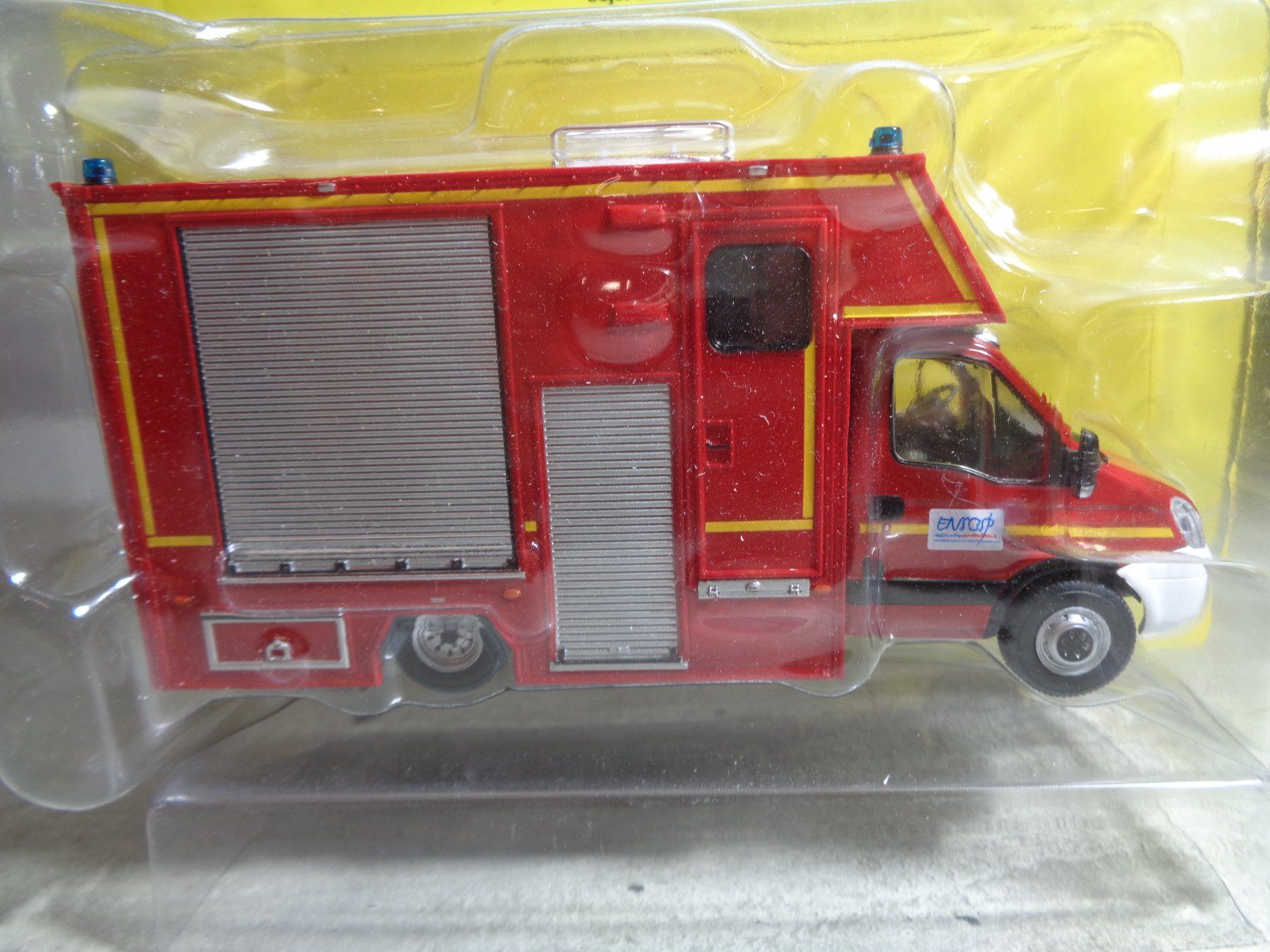 Iveco Modellini d'auto: Hachette 1:43 Pompier Iveco Daily 65C18 – Nuovo e nell'imballaggio originale da Reconvilier venduto da rallycar 1