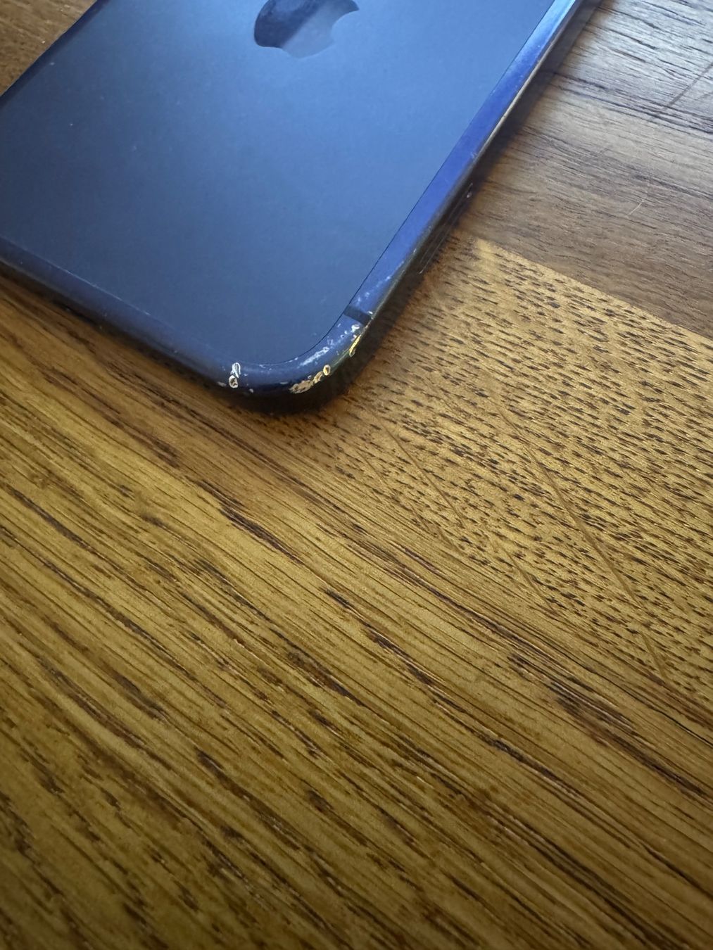 Apple Telefoni cellulari / Smartphones: Iphone 17 Pro Max – Usato da Wil SG venduto da don_reto 4