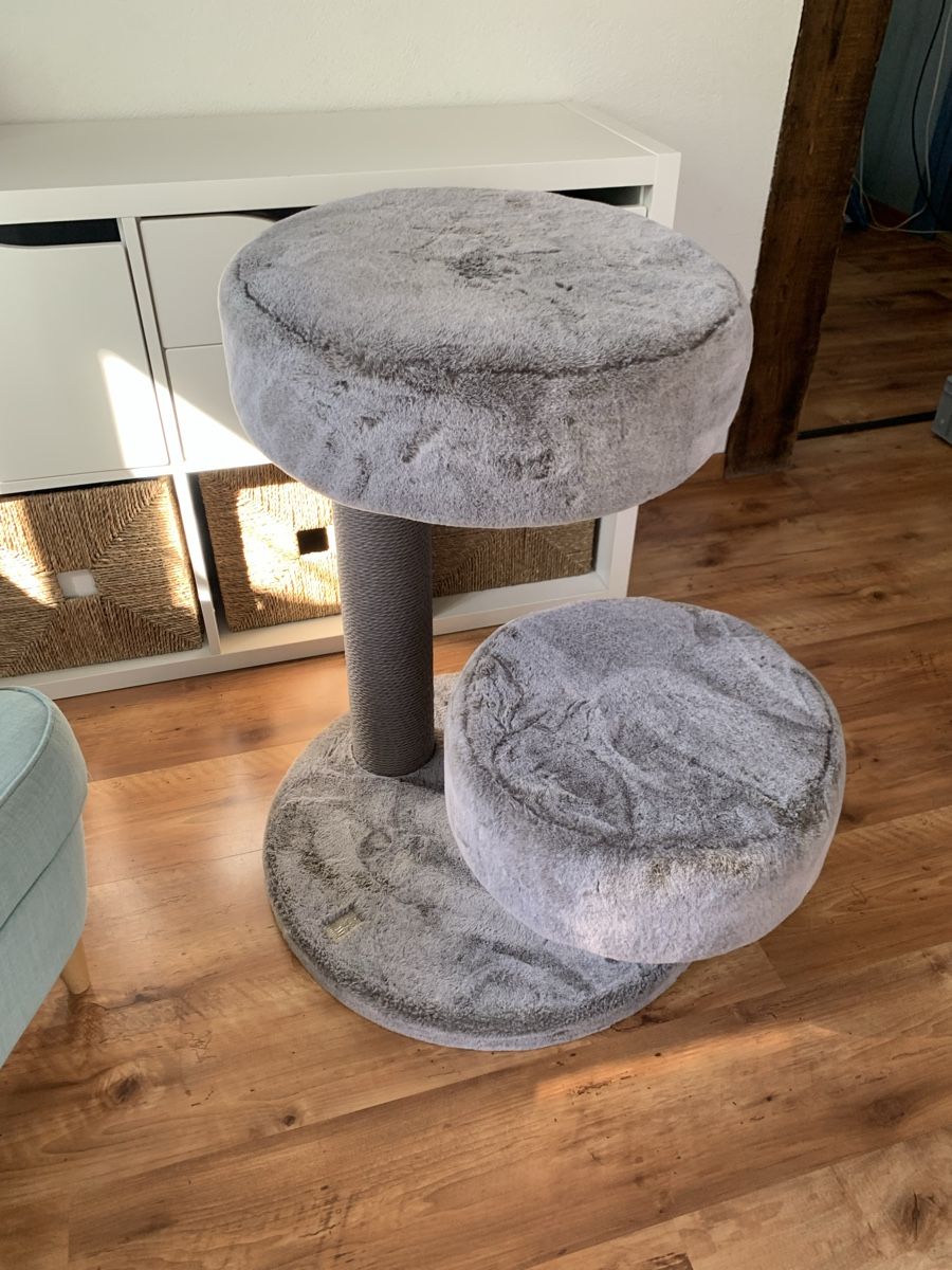 Arbres à chats: Katzenbaum – D'occasion à Bonaduz par padia3