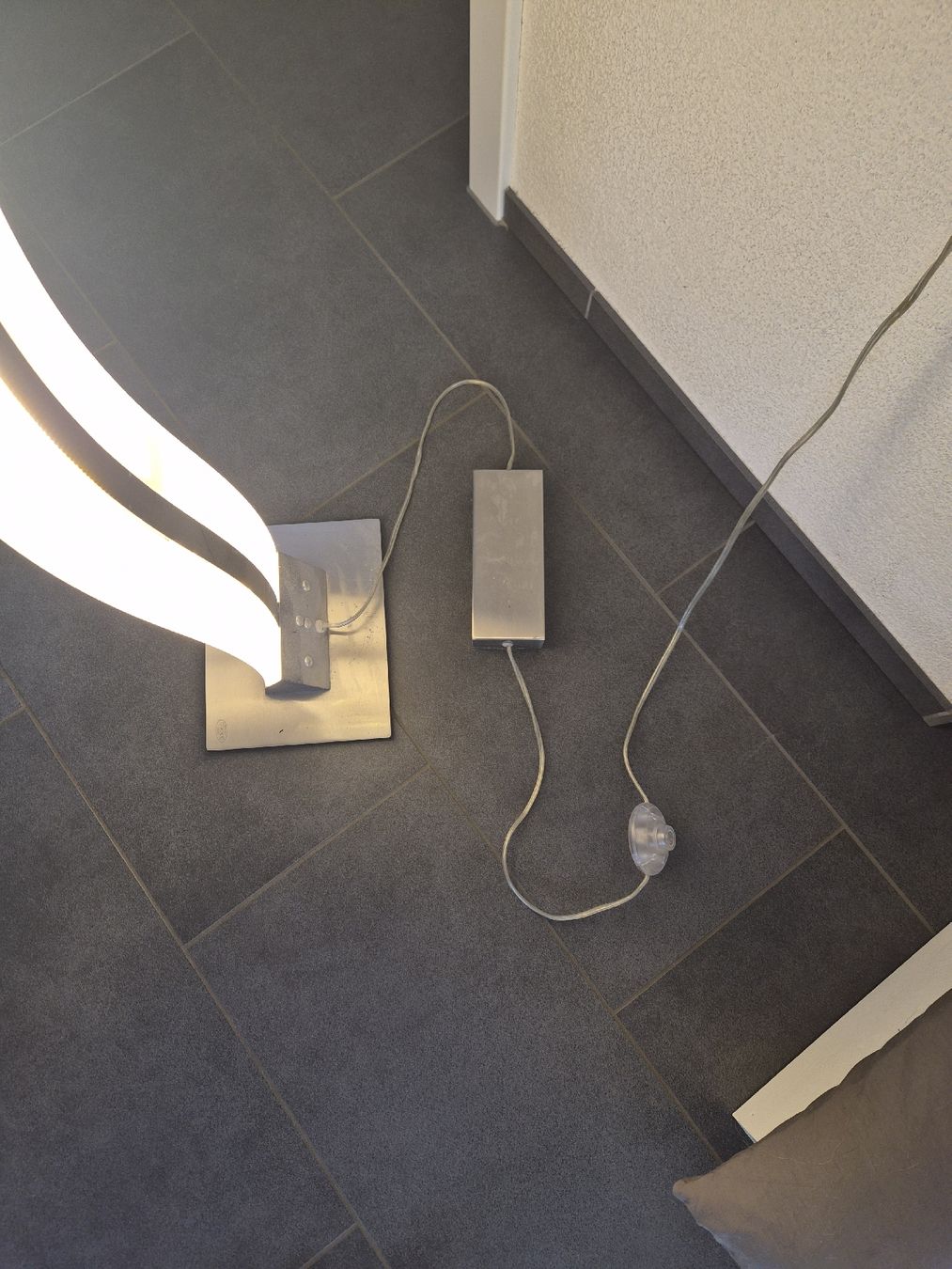 Lampen: Stehleuchte (LED) – Gebraucht aus Aarau Rohr von MokuRC 2