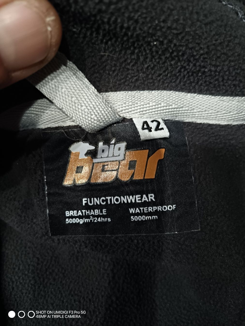 Big Bear Vestes: Softshelljacke Big Bear Grösse 42 schwarz  – D'occasion à Aarwangen par to-hirschi 2