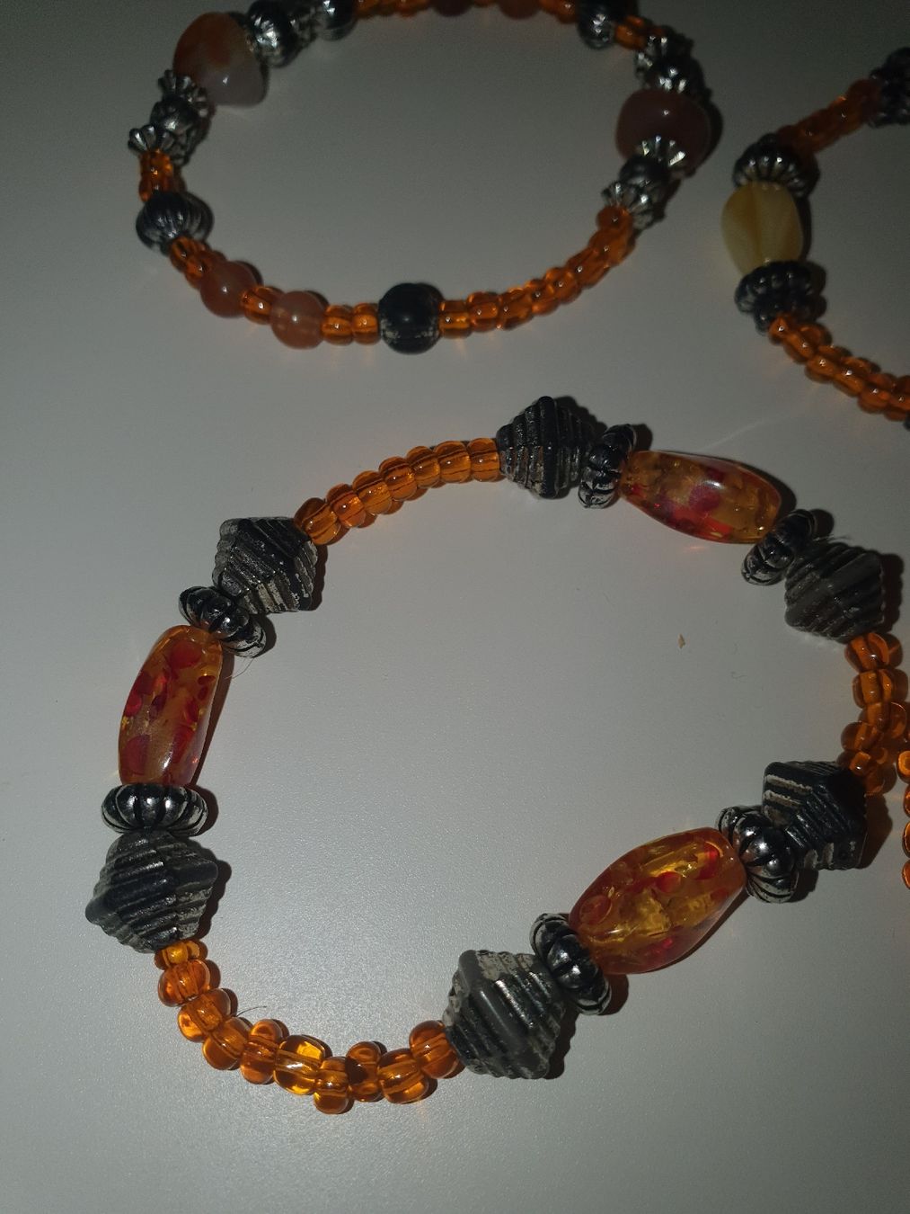 Bracciali & Braccialetti: 4er Set🧡Orange Herbst Armbänder – Usato da Moosseedorf venduto da Sonnenschein.. 3