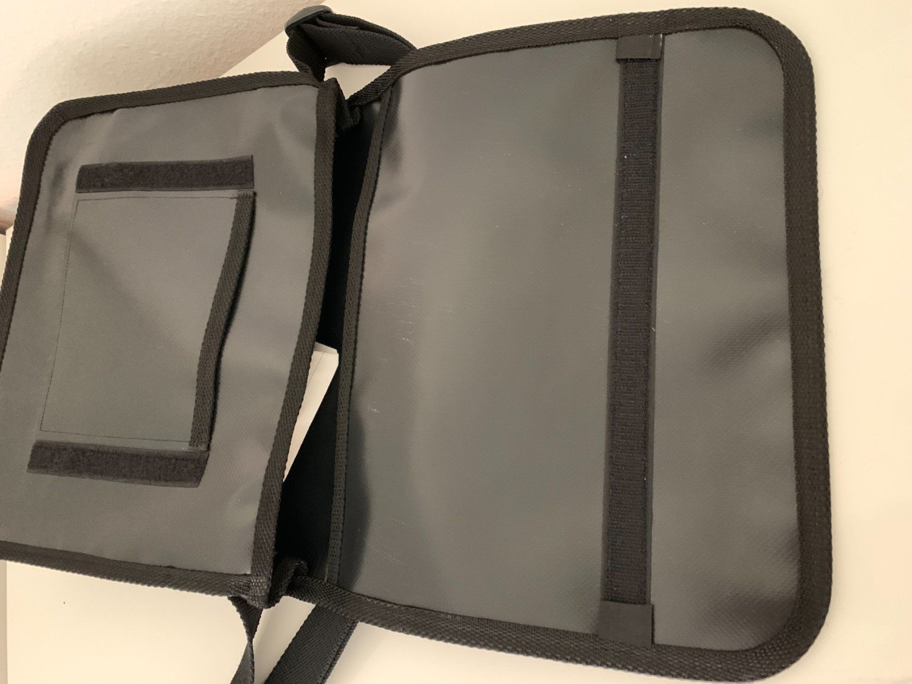 Borse da donna: Blachentasche mit Tierprint Stoff, Handarbeit, NEU – Nuovo (secondo la descrizione) da Worb venduto da farben20zauber 2