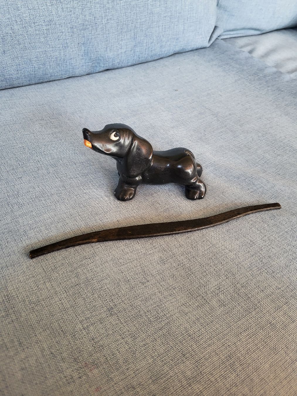 Hummel Statuette: Bretzelhalter Dackel Hummel/Goebel – Usato da Gutenswil venduto da ghekko88 5