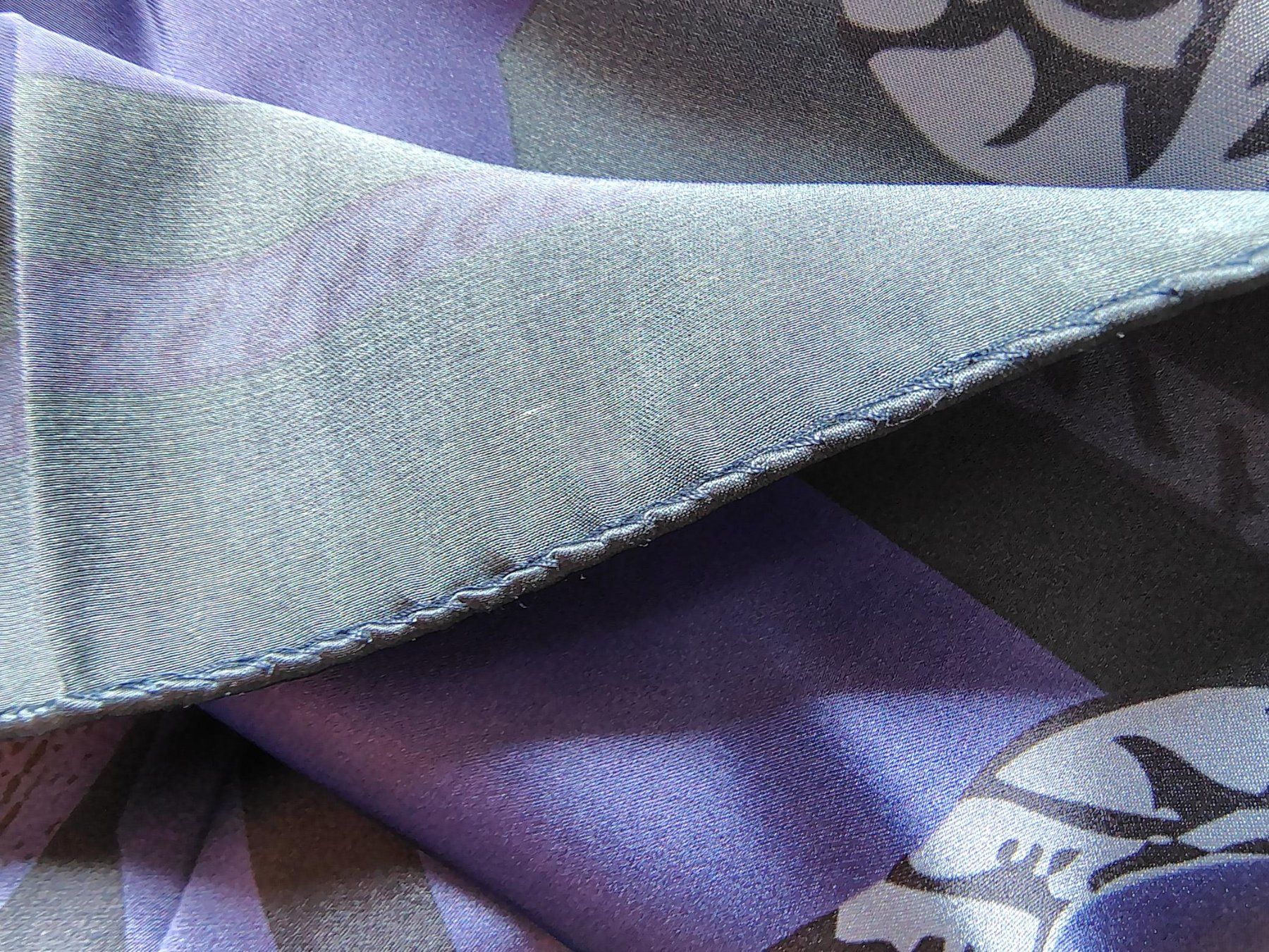 Foulard & Sciarpe: Longines, carré en soie 84x84cm – Nuovo e nell'imballaggio originale da Péry venduto da Sodubavallon 3
