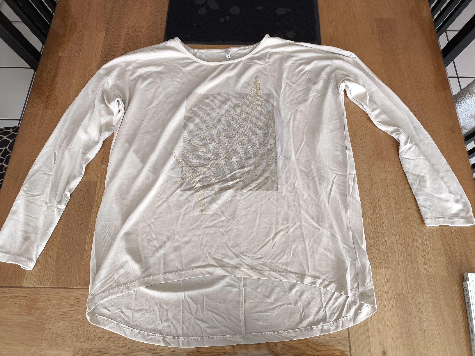 Only T-shirt: Shirt Gr.L ONLY – Usato da Burgdorf venduto da Ropajesi