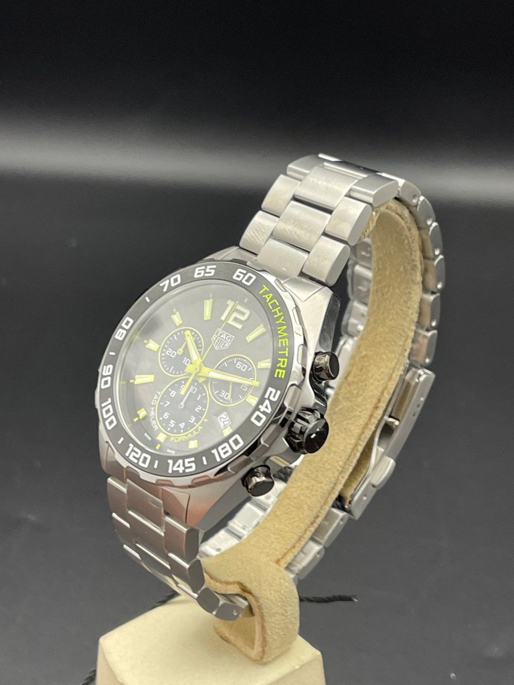 Tag Heuer Uhren: TAG Heuer Formula 1 Quartz CAZ101AG.BA0842 – Neu und originalverpackt aus Lugano von luganotopwatches 1