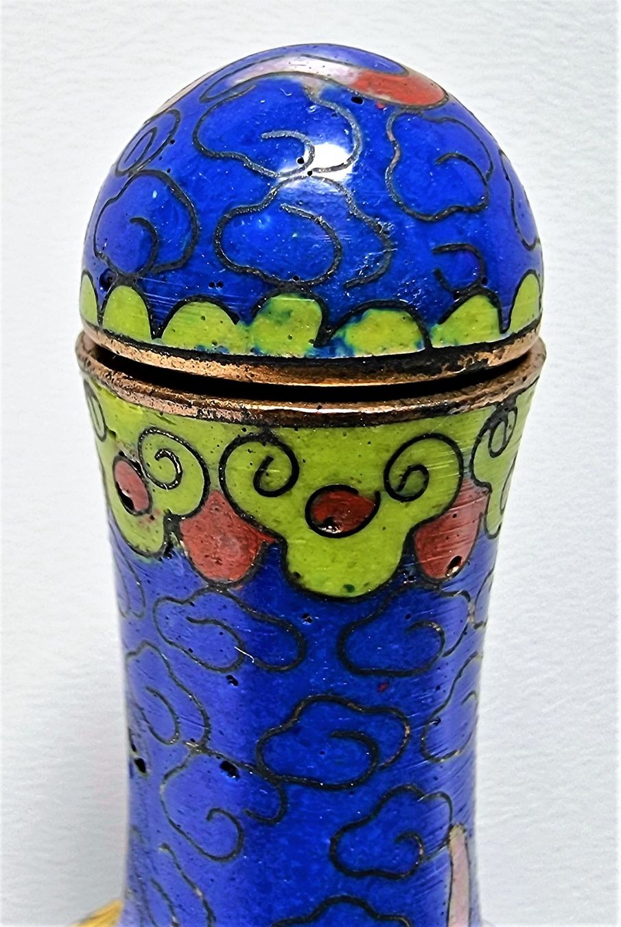 Tutte le decorazioni: Chinesische Cloisonné mit Deckel in Form einer Vase – Usato da Emmenbrücke venduto da Lenssen 3