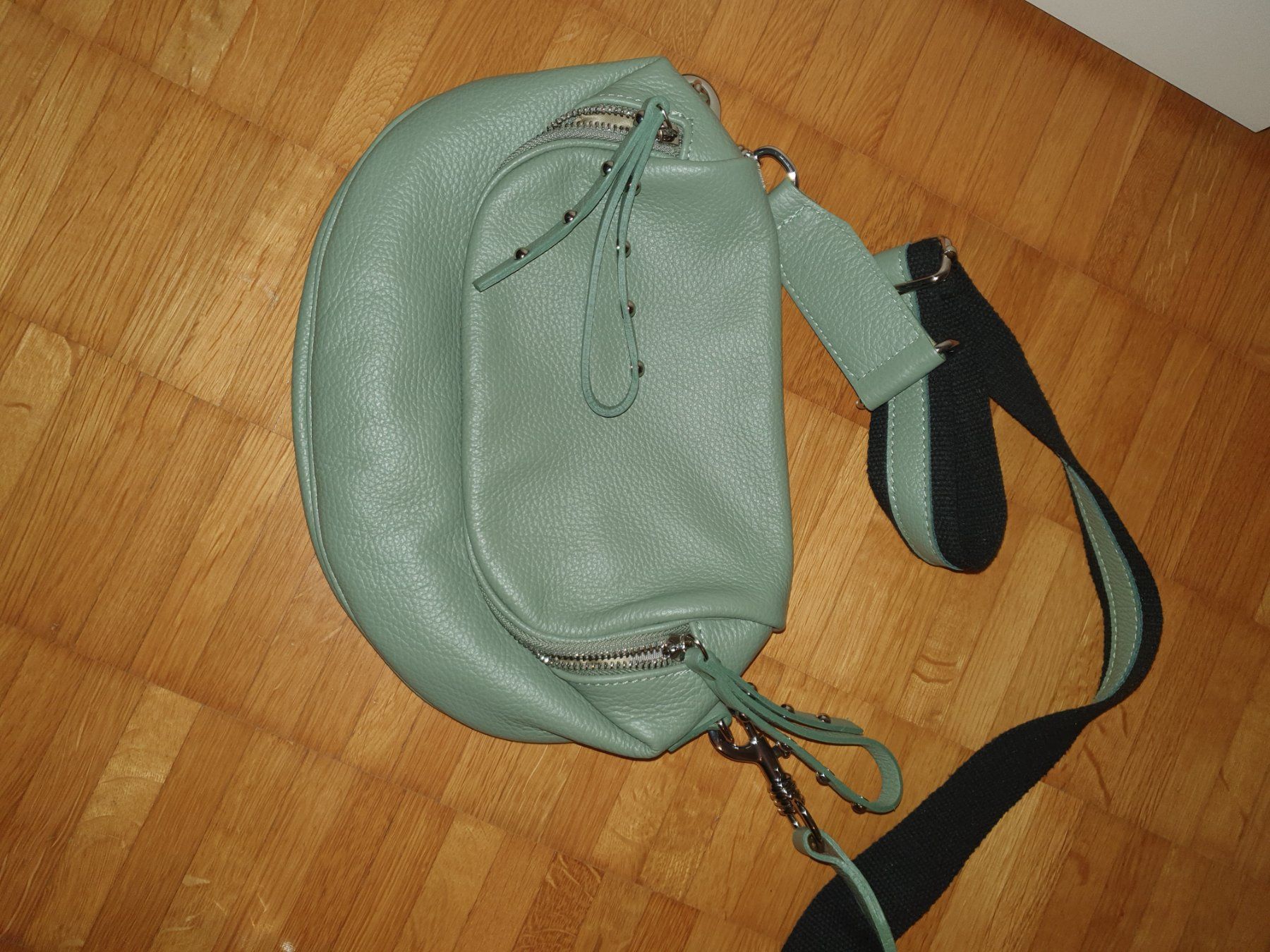Borse da donna: Tasche – Nuovo (secondo la descrizione) da Luzern venduto da Yel_low