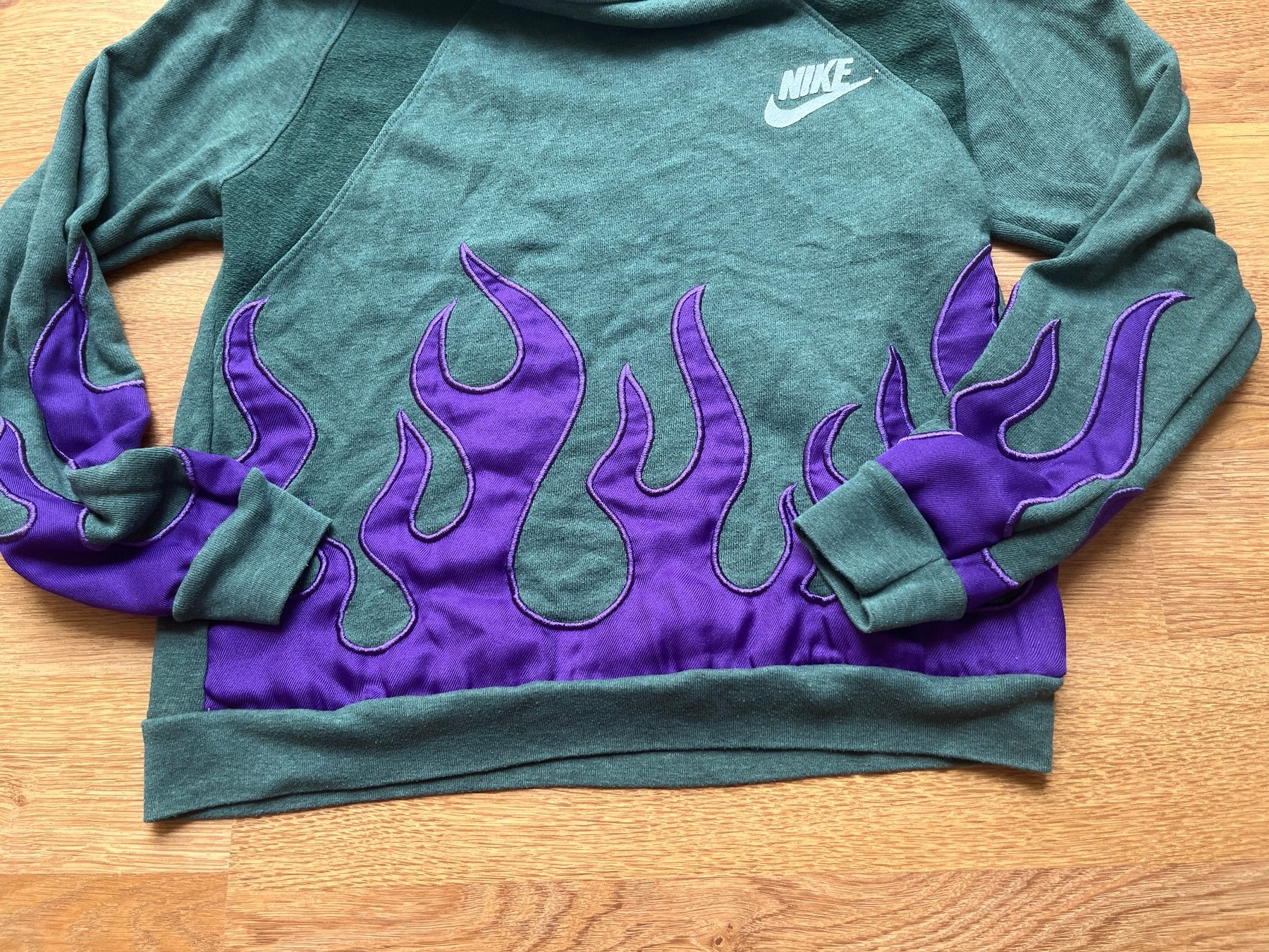 Nike Maglioni & Felpe: Sweat Nike taille 152/XS – Usato da Genève venduto da fyshbird 2