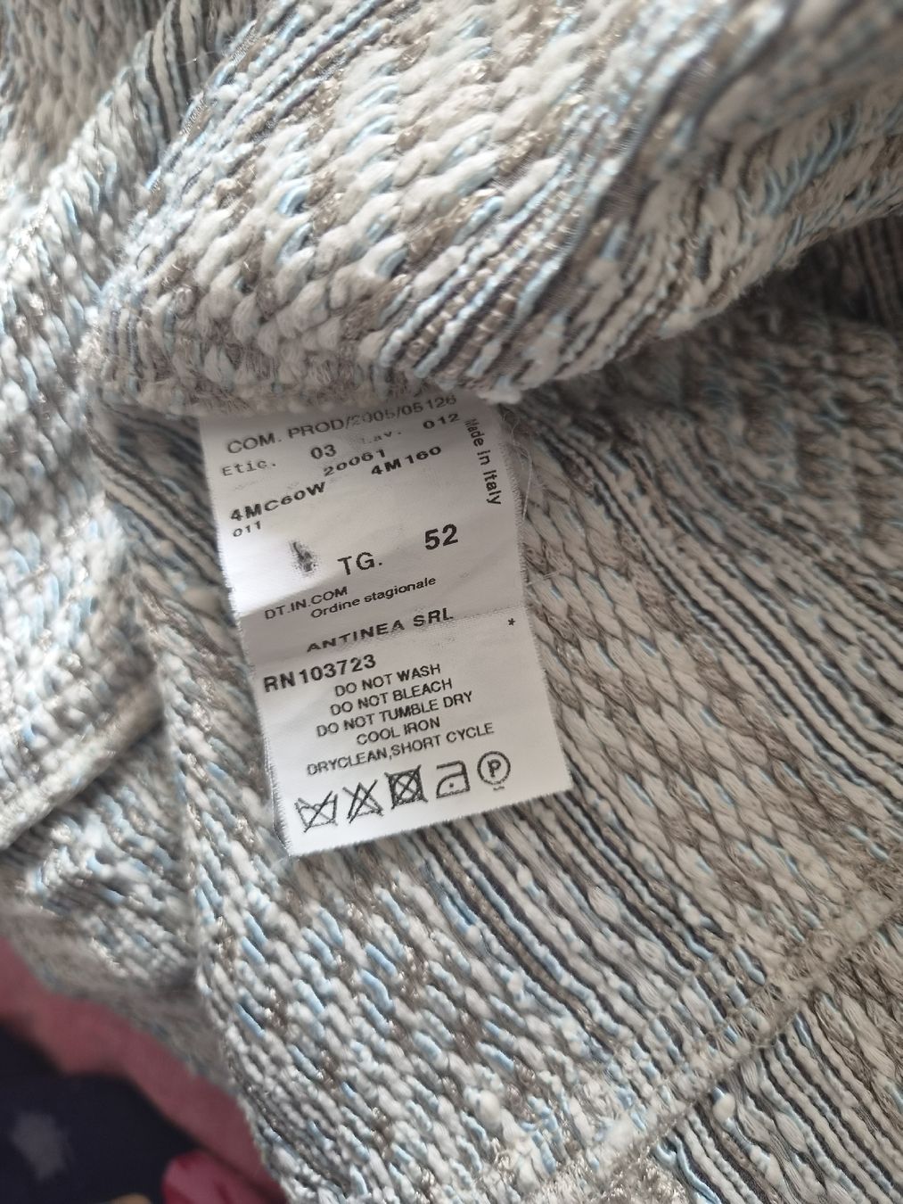 Armani Giacche & Cappotti: Armani schöne Jacke Gr. 16/L – Usato da Frenkendorf venduto da Moon111 4