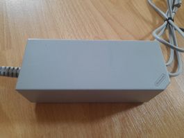 Nintendo Wii Netzteil  RVL-002 (EUR)