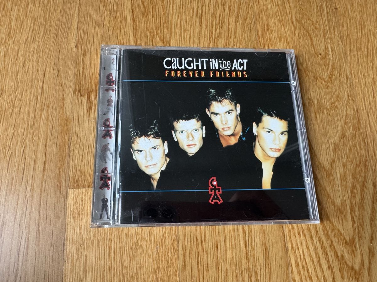 CD: Caught in the Act - Forever Friends CD – Usato da Zürich venduto da wtpooh