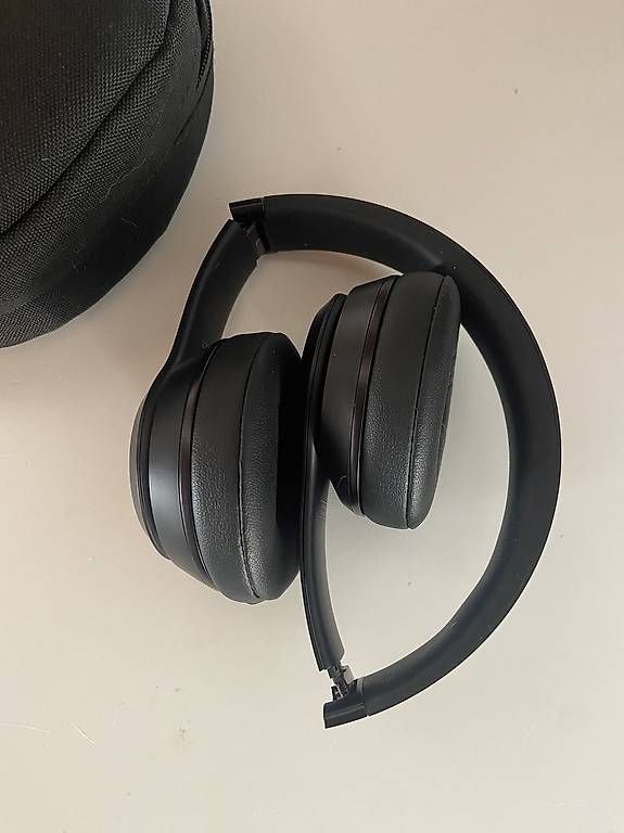 Cuffie: Cuffie Beats – Usato da Riva San Vitale venduto da les_85dl 1