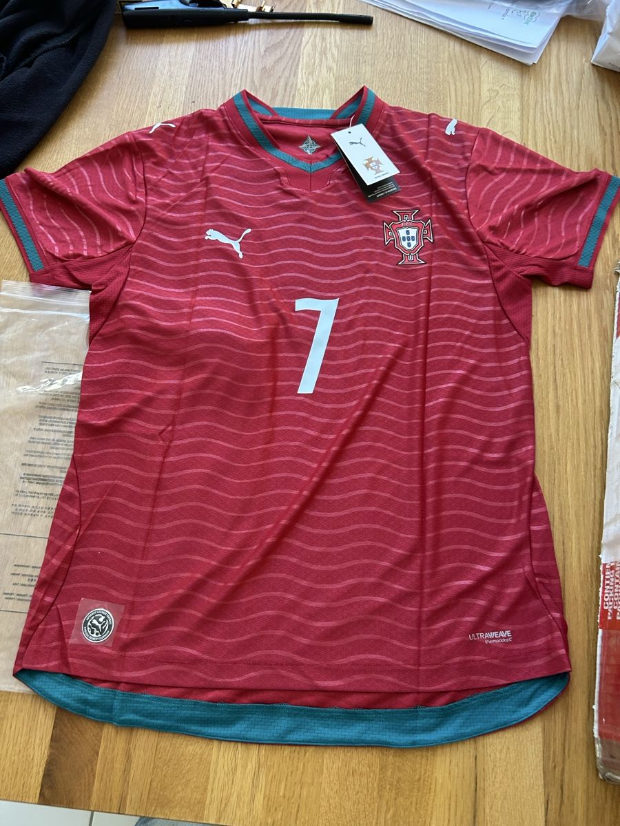 Puma Canottiere & Pantaloni: Ronaldo Trikot – Nuovo e nell'imballaggio originale da Endingen venduto da Noisy-Colours 1