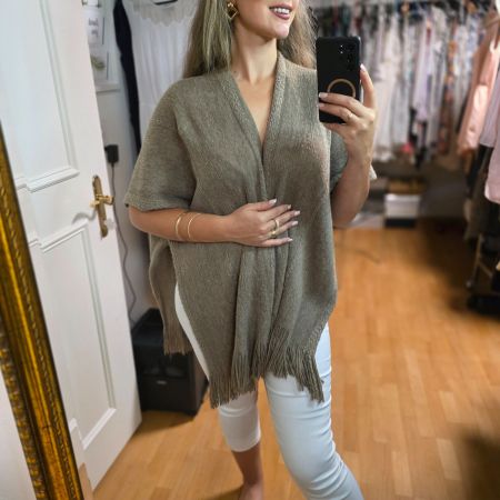 Eleganter warmer Poncho mit Fransen Beige L/XL 🤎