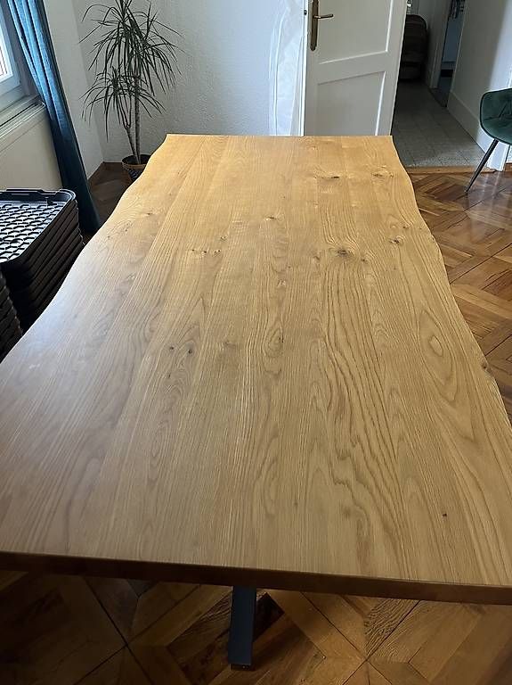 Conforama Tische: Table bois – Gebraucht aus Cologny von ani_5npg 1