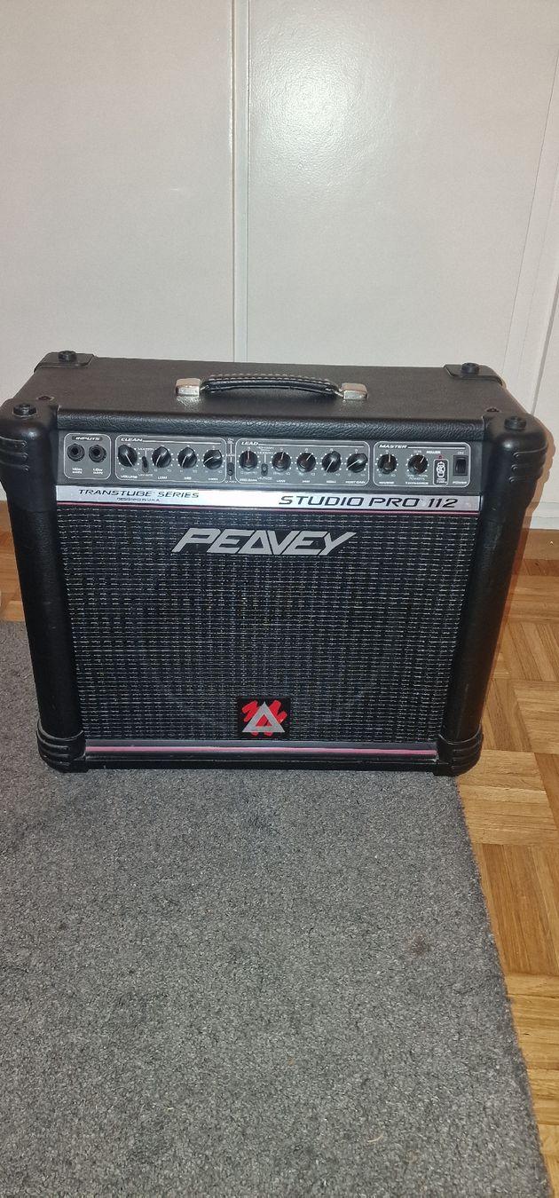 Peavey Verstärker: peavey studio pro 112 – Gebraucht aus Fribourg von Lorenouille