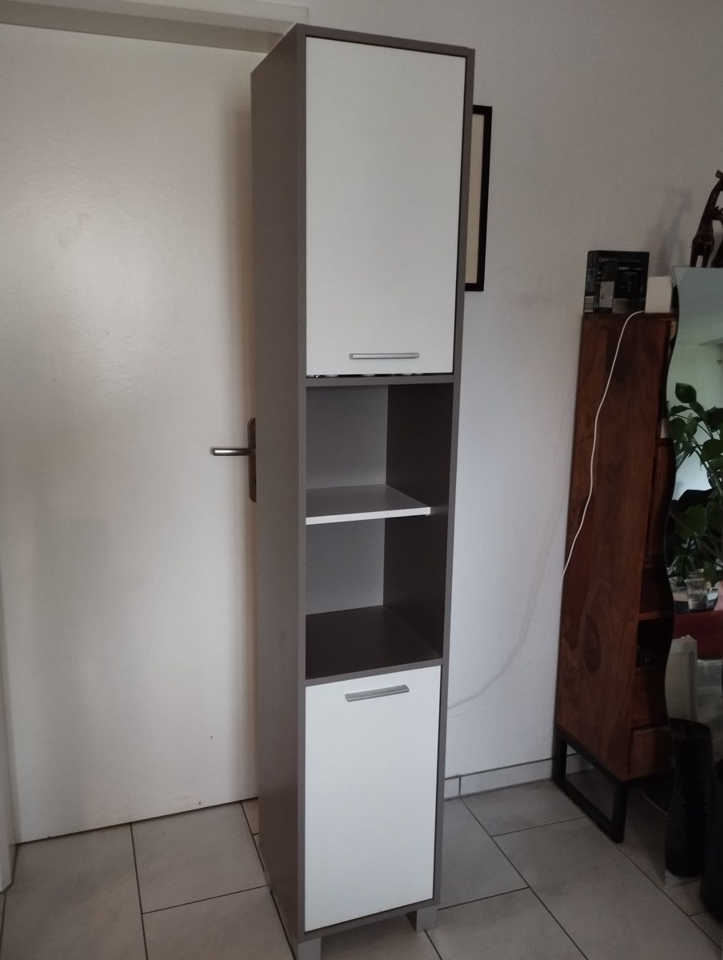 Armadi: Schmaler Schrank / Badmöbel – Usato da Zollikofen venduto da zr65 2
