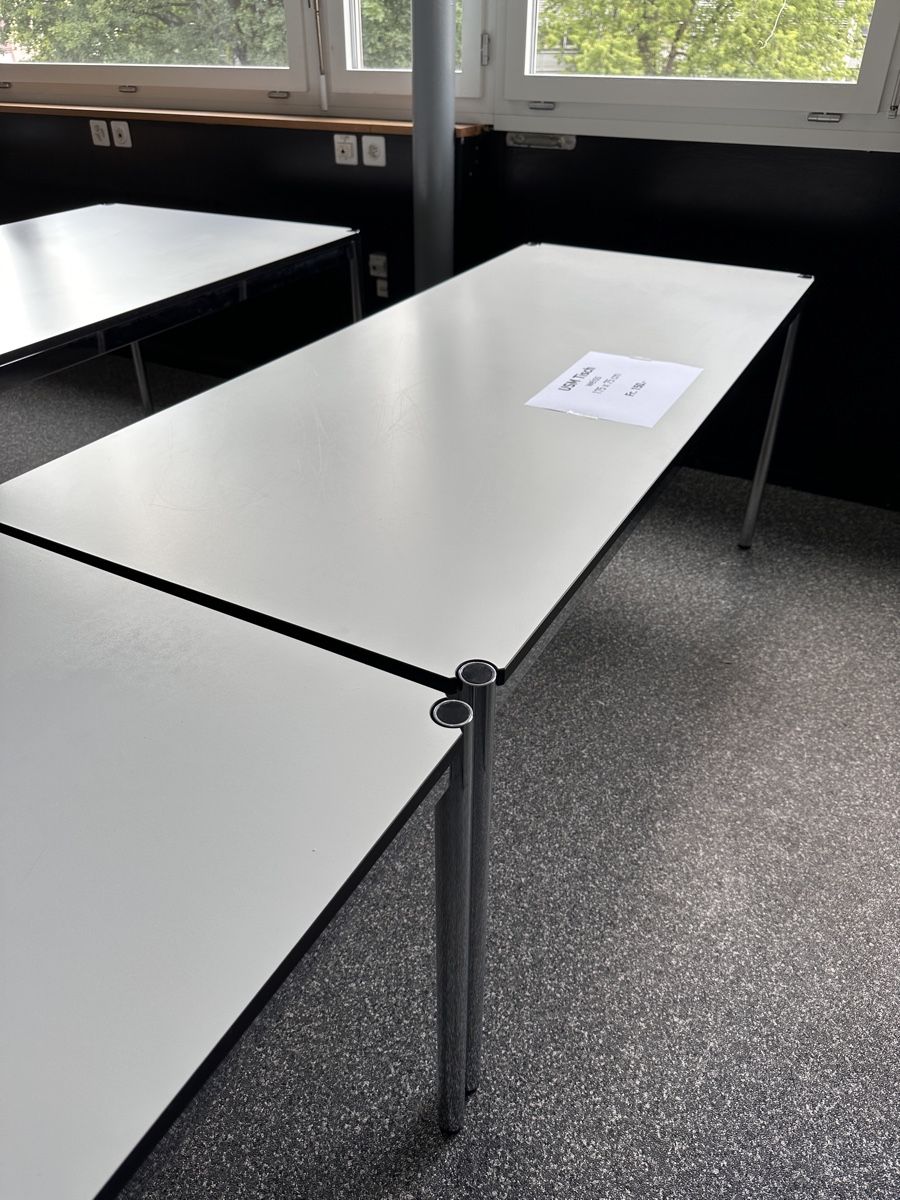 USM Scrivanie: USM Haller Tisch 175x75cm weiss – Usato da Luzern venduto da AK64