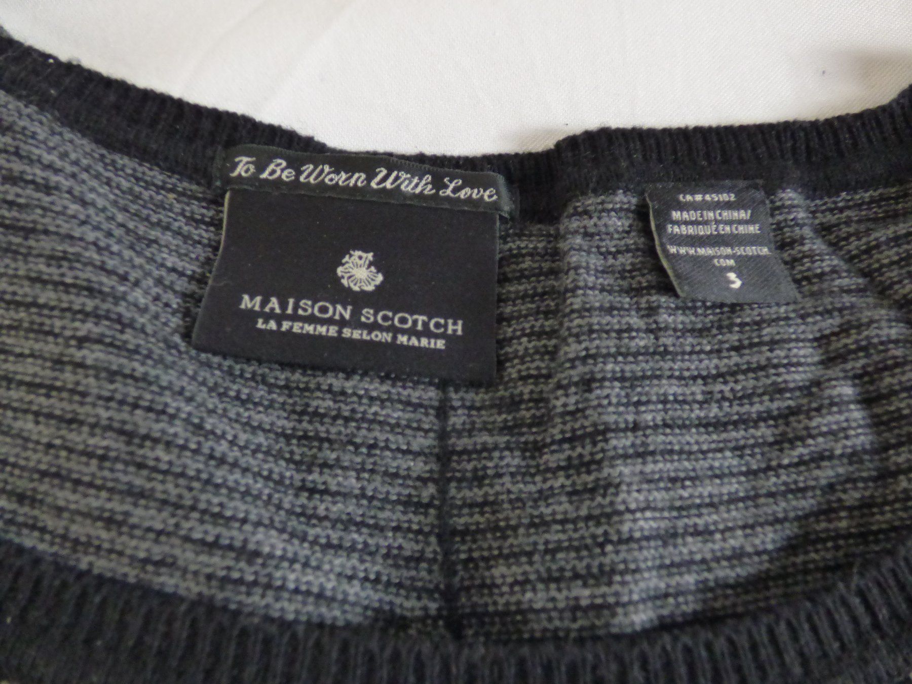 Maglioni & Felpe: Leichter Damen-Pullover – Usato da Zürich venduto da Goulliver 1