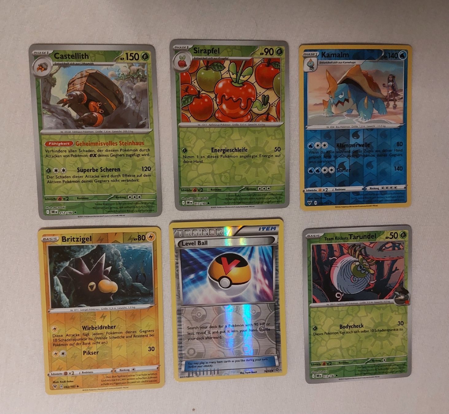 Giochi: 6x Pokémon Reverse Holo Karten (Ab 1.-) – Usato da Basel venduto da jan_3