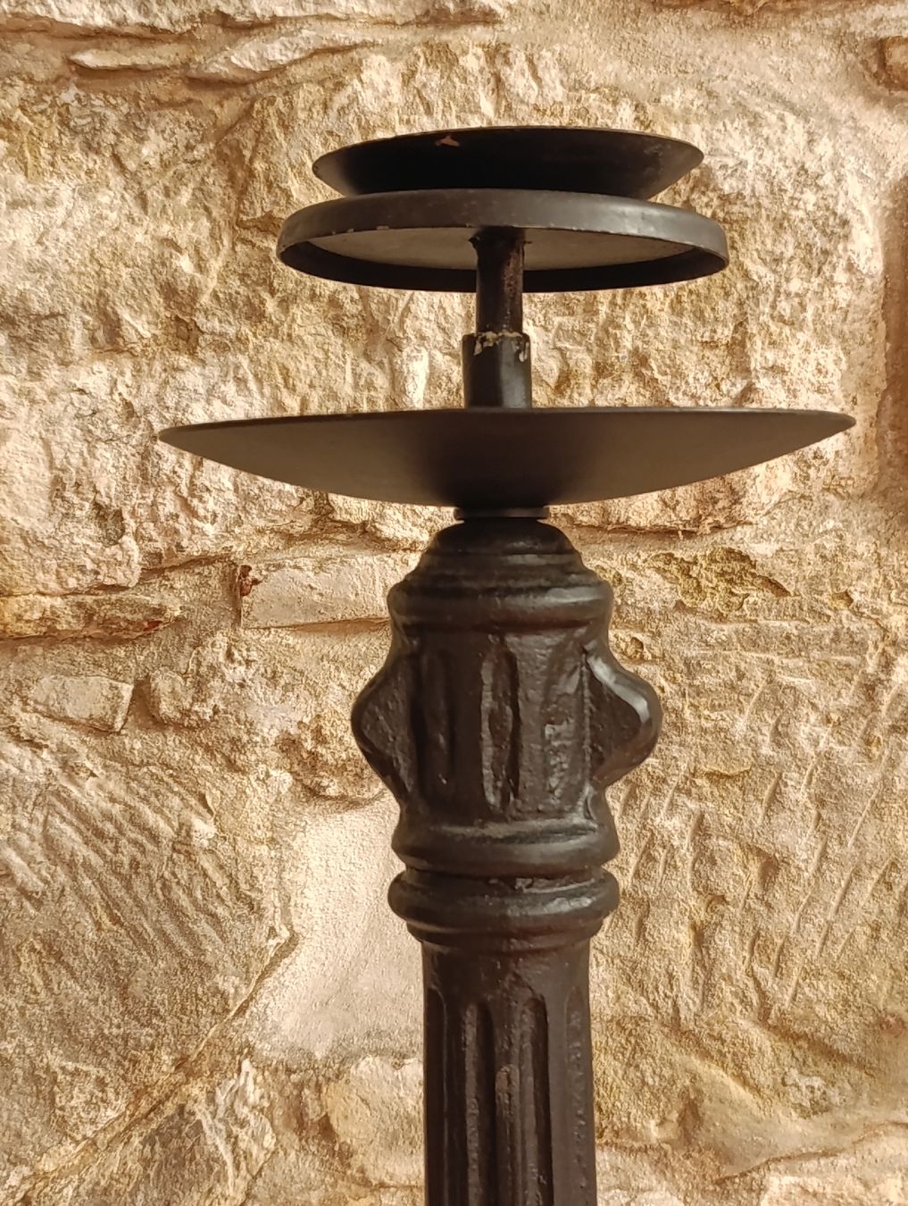 Skulpturen & Statuen: Antike Eisensäule/ Kerzenständer  – Gebraucht aus Hochfelden von Relict 3
