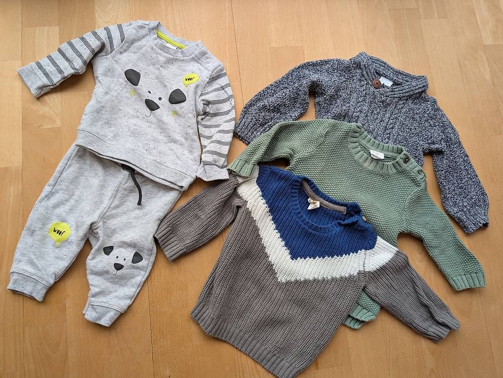 Ensembles coordonnés: 3 Pullover und ein Set - Grösse 68 – D'occasion à Wattwil par Lilo111