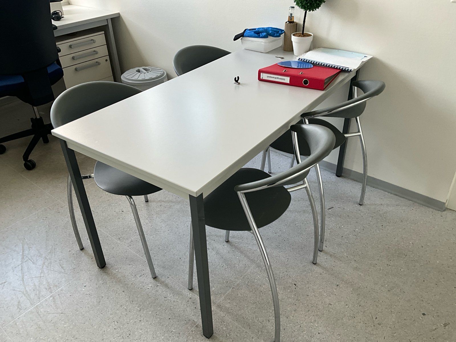 Scrivanie: Hochwertige Büromöbel – Usato da Zürich venduto da PIPM_Switzerland 3
