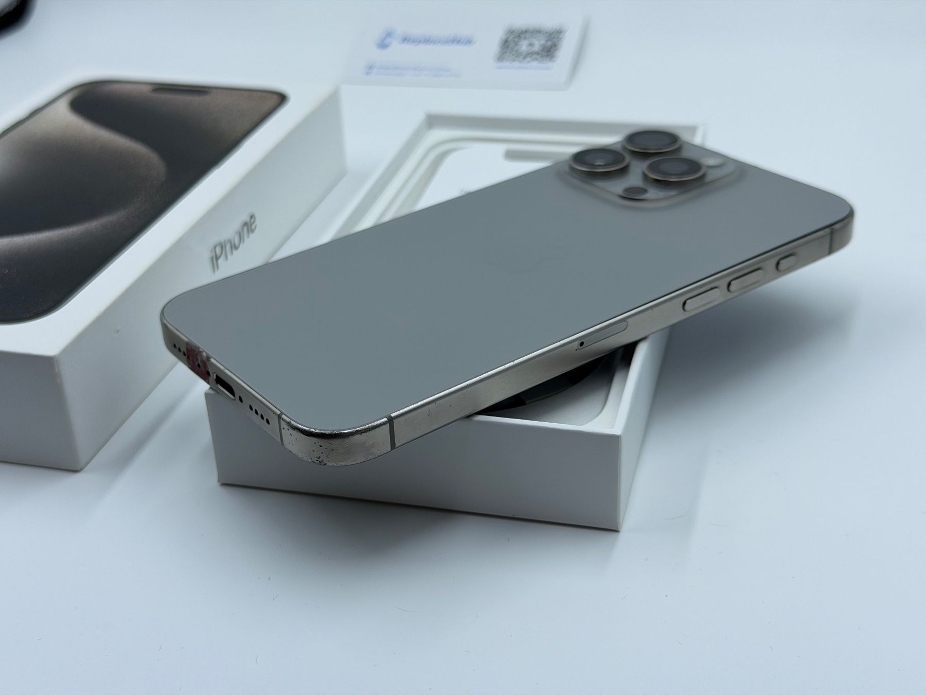 Apple Telefoni cellulari / Smartphones: Apple iPhone 15 Pro Max - 1TB | Wie neu – Usato da Chur venduto da ReplaceHub 1