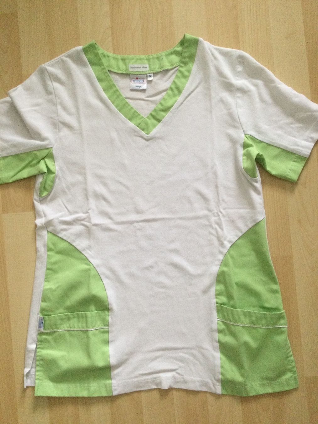T-shirt: Damen Berufsbekleidung / Schlupfkasack - Gr.S – Usato da Galgenen venduto da 67sab