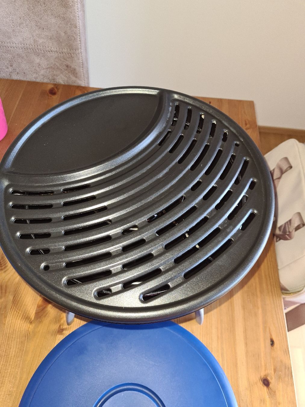 Campingaz Griglie: Campingaz Party Grill 1350W  – Usato da Horw venduto da Mirii91 2