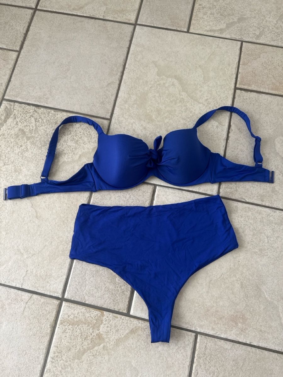 Costumi da bagno & Bikini: Badeanzug Gr.36(B) L – Usato da Waltenschwil venduto da lina-04