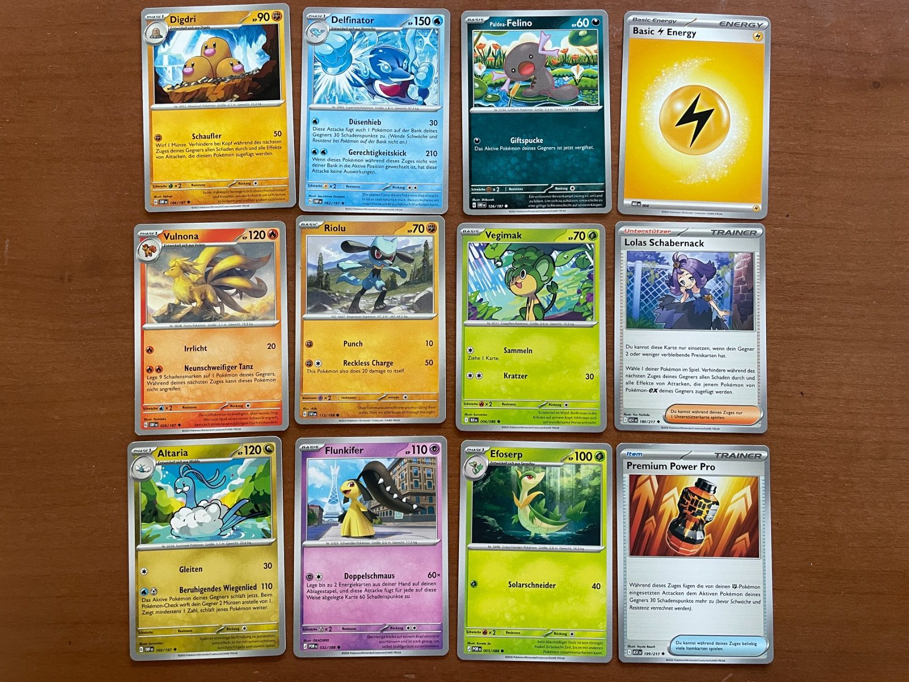Pokémon Sammelbilder & Trading cards: Pokemon 12er Karten Set (Versand gratis) – Neu (gemäss Beschreibung) aus Chur von Angerson