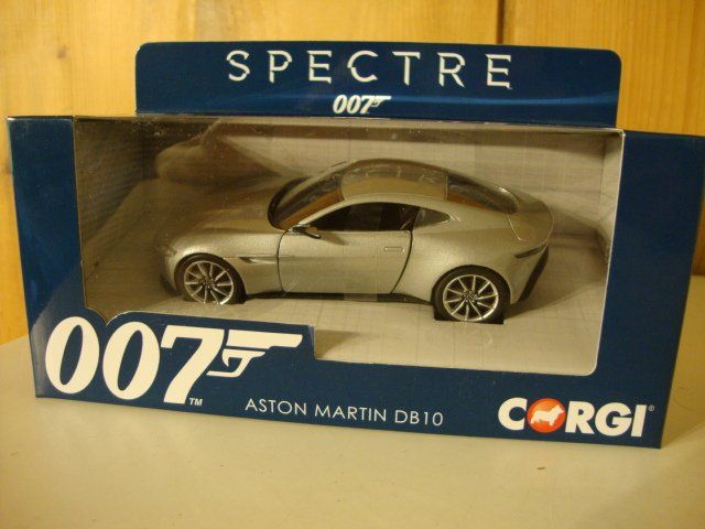 James Bond - Corgi Vintage - Aston Martin DB5 (Réf.261) version dorée