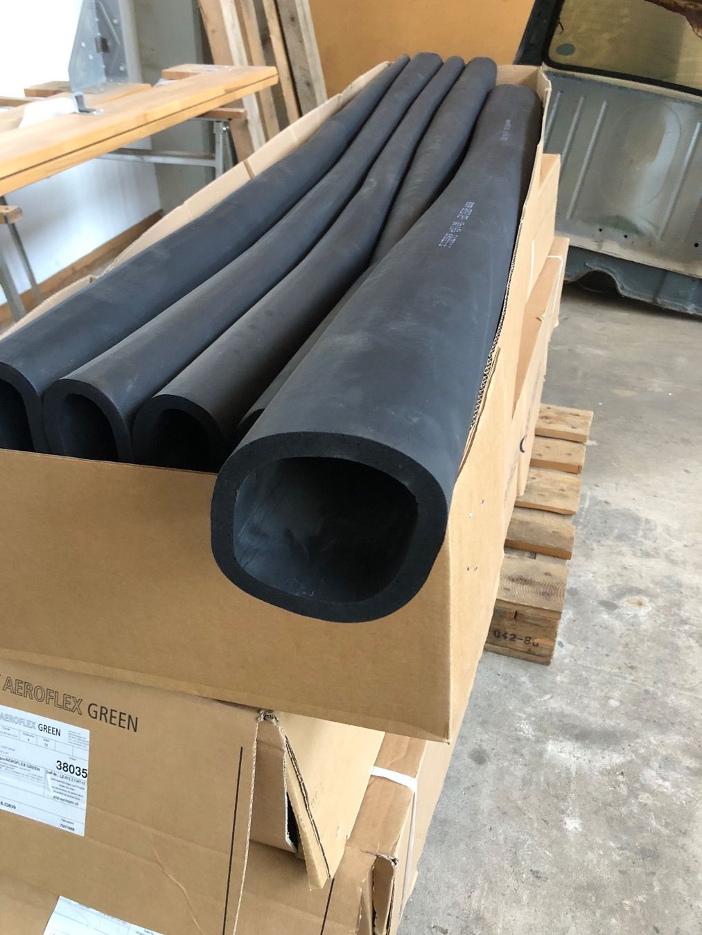 Tuyaux & tubes: ISO Schlauch – Neuf avec emballage d'origine à Obergösgen par Camaro_zl1