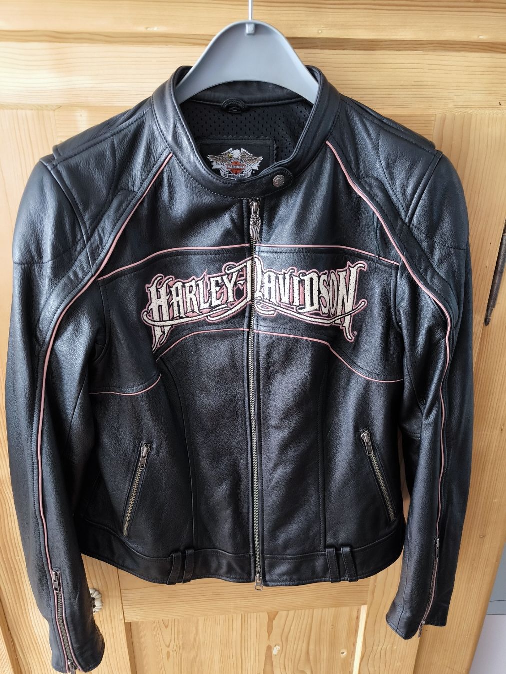 Harley-Davidson Giacche: Harley Davidson Damen Lederjacke – Usato da Glattfelden venduto da Feuerfuchs57 2