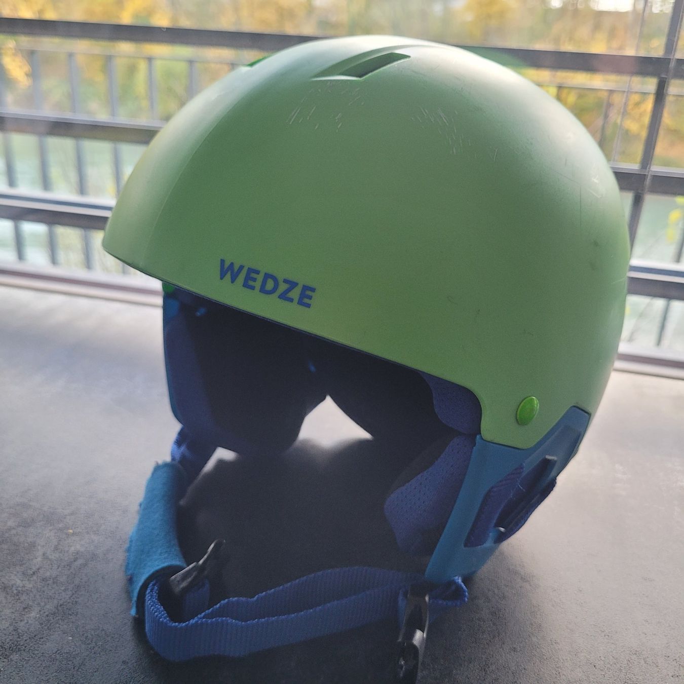 Decathlon Caschi: B: Skihelm Grösse 48-52cm – Usato da Bremgarten b. Bern venduto da Marge7979