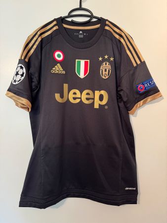 Juventus Fussballtrikot #26 Lichtsteiner