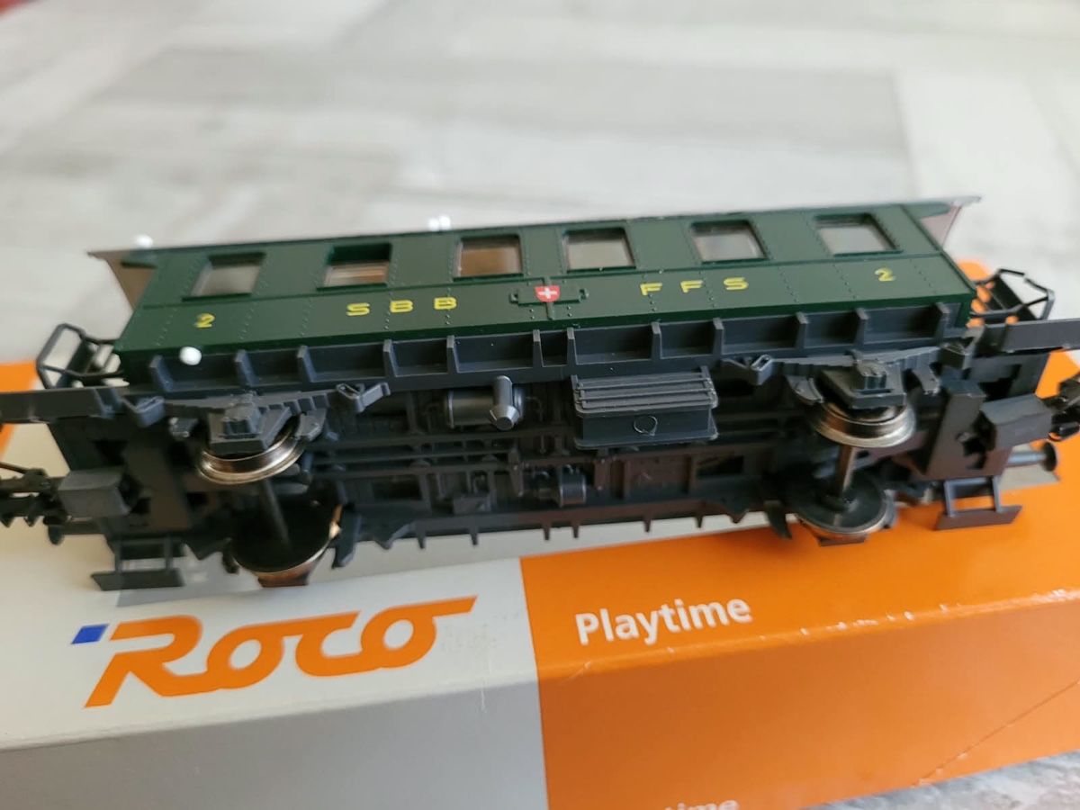 Roco Modellini di ferrovie: ROCO 3 PERSONENWAGEN  – Usato da Steffisburg venduto da susello 1