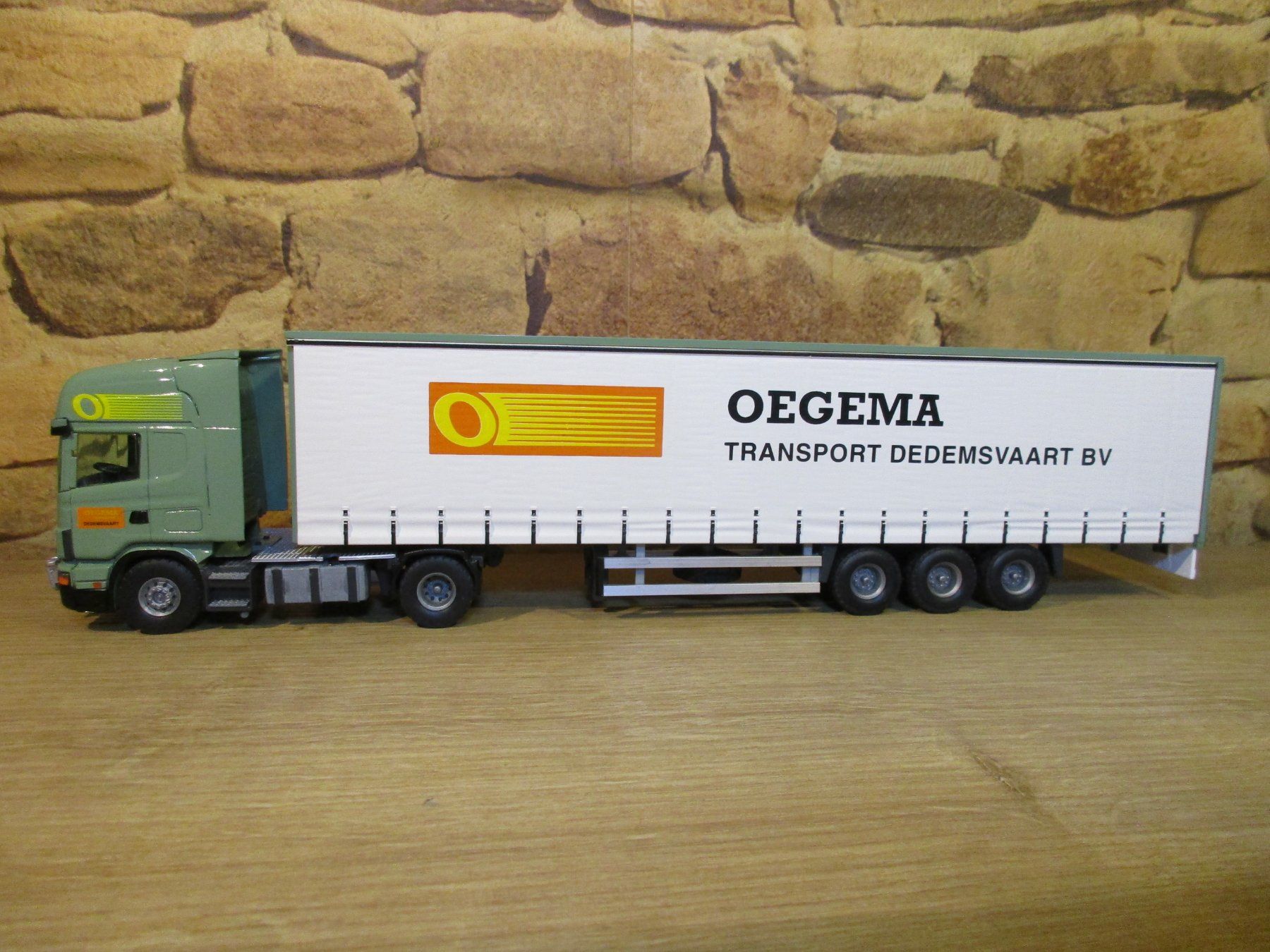 Tekno Modellbausätze & Standmodelle: Tekno  1:50  Scania  124  Oegema – Gebraucht aus Ennetmoos von Truckdiver 3
