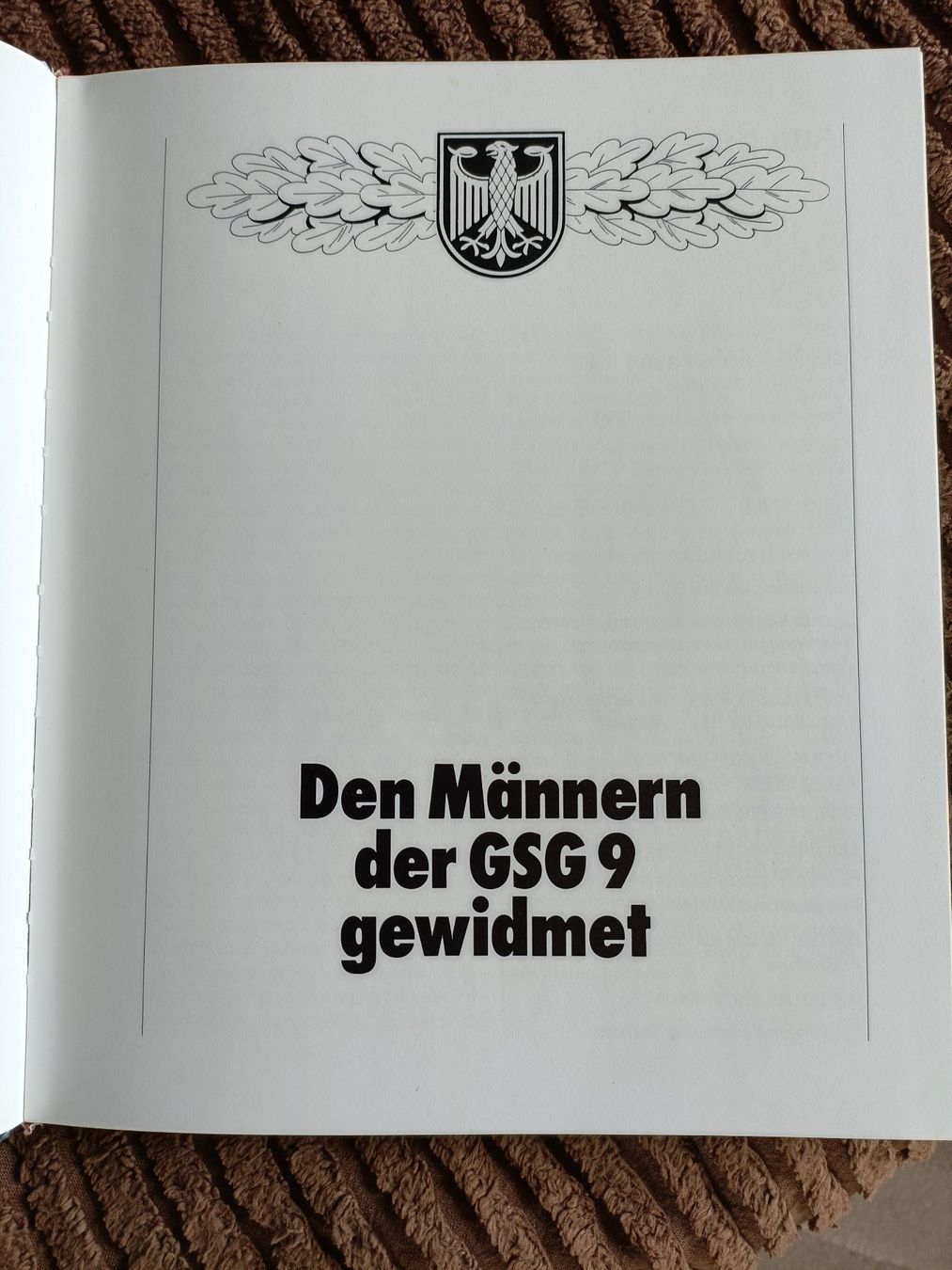 Bücher: GSG 9, Kommando gegen Terrorismus 1977 – Gebraucht aus Grenchen von Schlussliecht 2