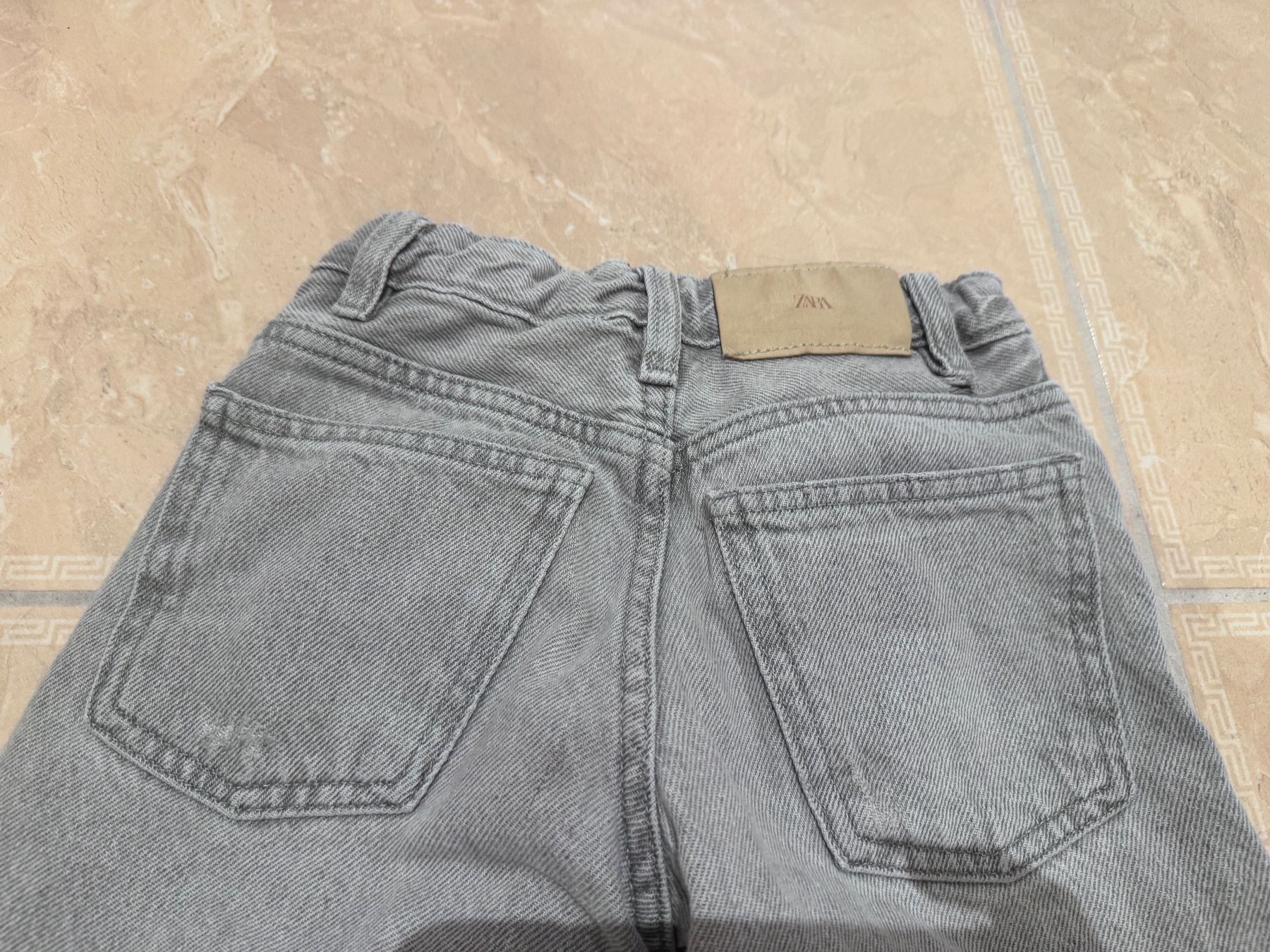 Pantaloni: Zara coole jeans, 7J 122 – Usato da Klingnau venduto da Markus14 3