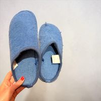 Hausschuhe Fashion blau Grösse 43 guter Zustand