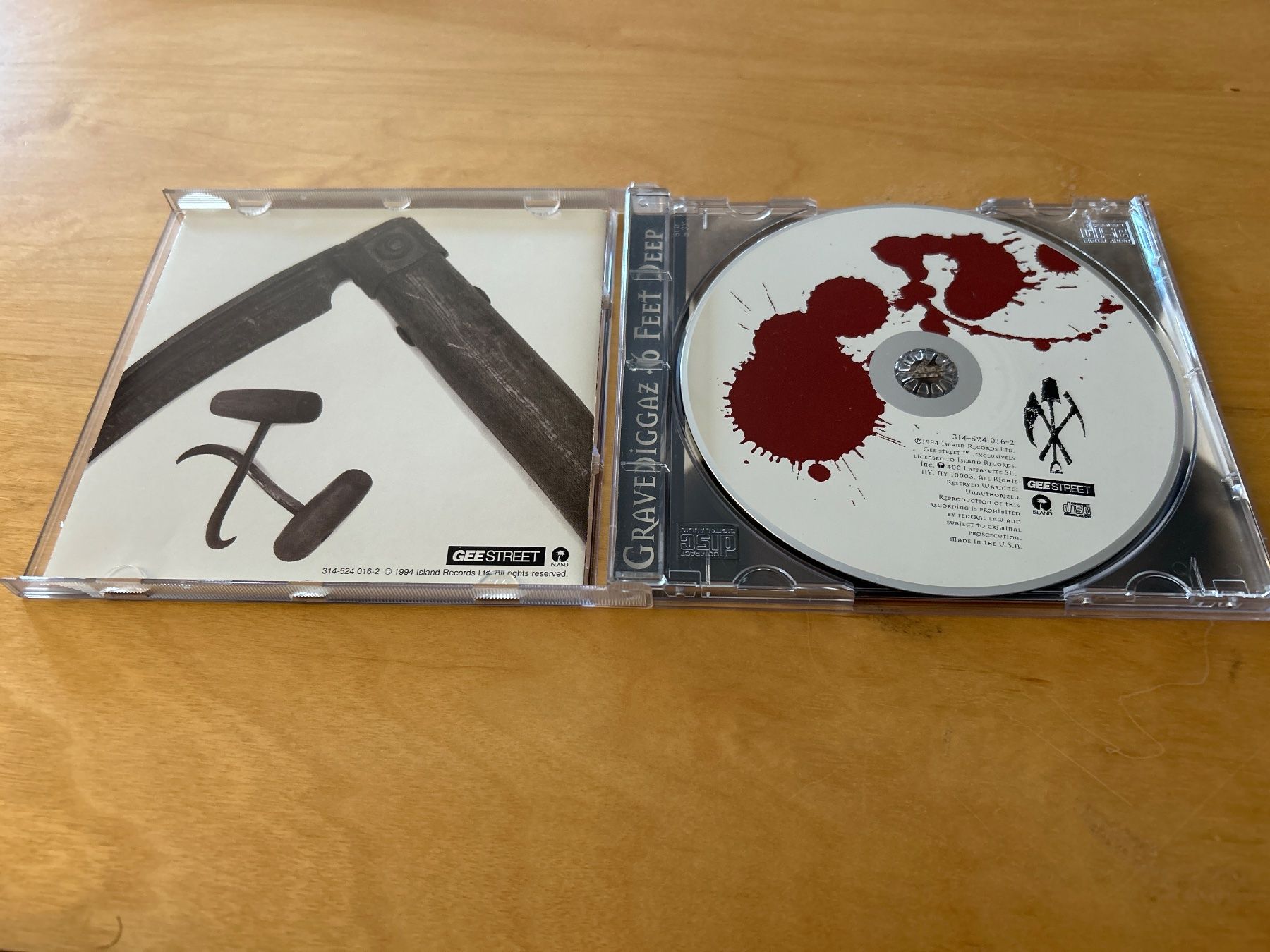 CDs: Gravediggaz - 6 Feet Deep CD – Gebraucht aus Thalwil von eng_yys6 1